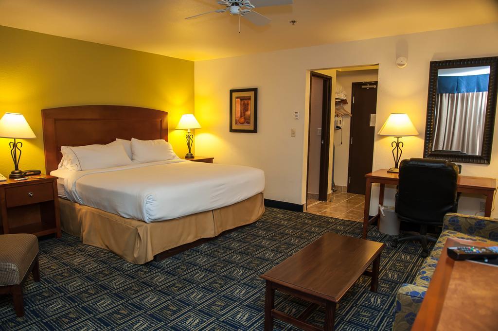 Holiday Inn Express Tucson-Airport By Ihg Εξωτερικό φωτογραφία